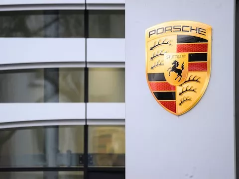 Winst Porsche keldert met meer dan 90 procent tot 310 miljoen euro, extra banenverlies aangekondigd  